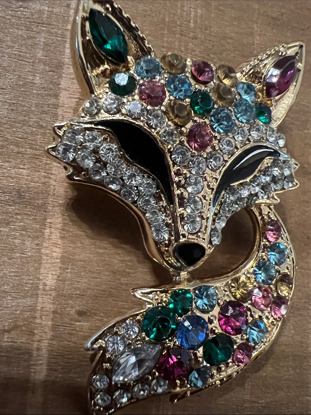 3/$18 Gold Fox Crystal Brooch Lot 273 - Picture 2 of 6
